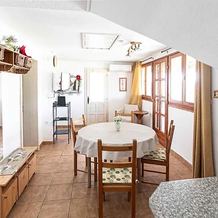 Apartman House And 19269 *